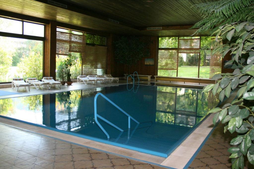 Schlosshotel Post Edelfreisitz Sprengenstein Imst Exteriör bild