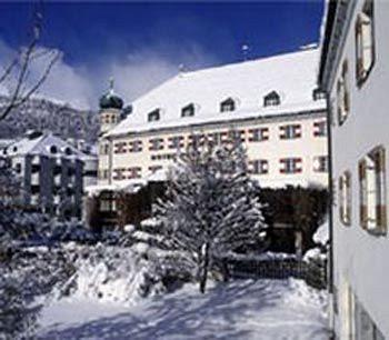 Schlosshotel Post Edelfreisitz Sprengenstein Imst Exteriör bild